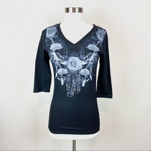 A’gaci Top Rose Pattern Waffle Knit V-Neck